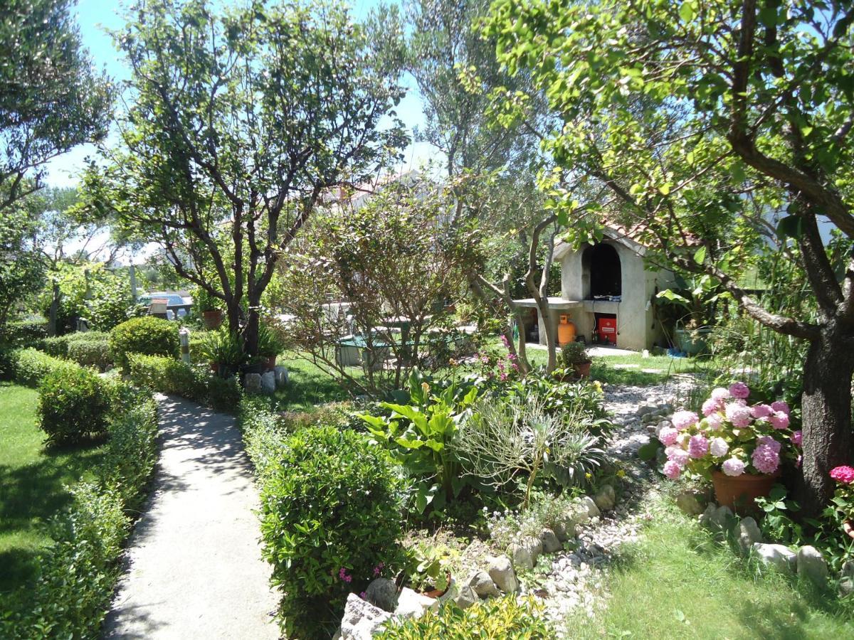Apartman Cvita Rab Palit Dış mekan fotoğraf