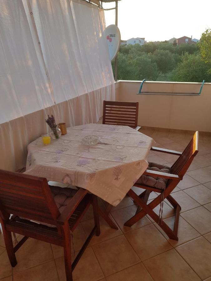 Apartman Cvita Rab Palit Dış mekan fotoğraf